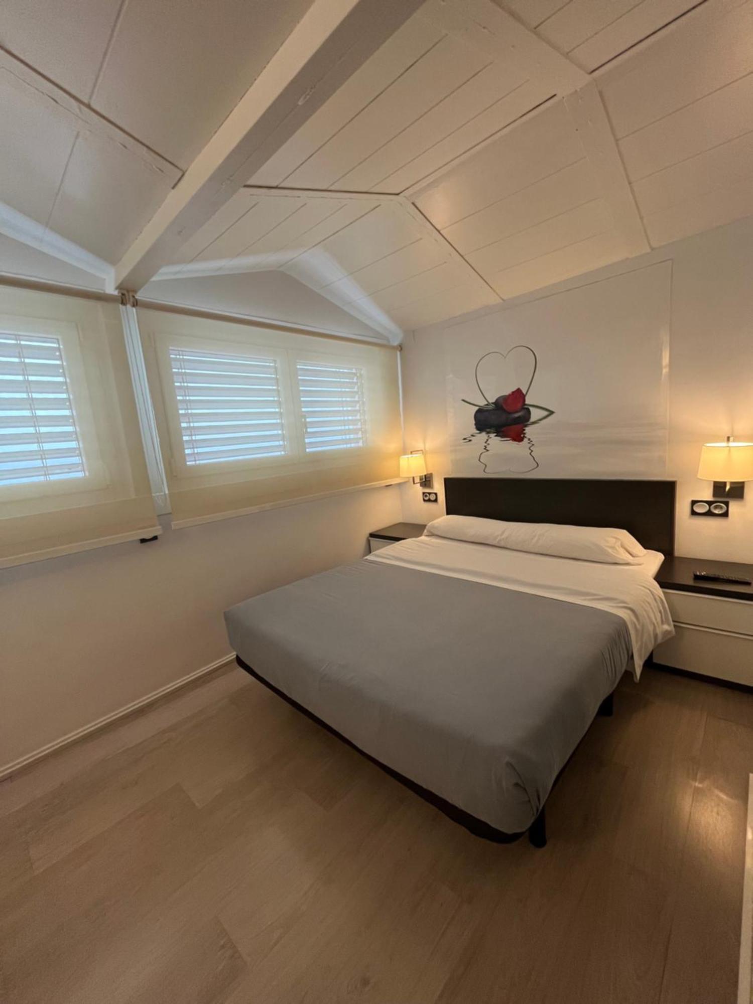 Hotel Punta Monpas Сан Себастиан Екстериор снимка