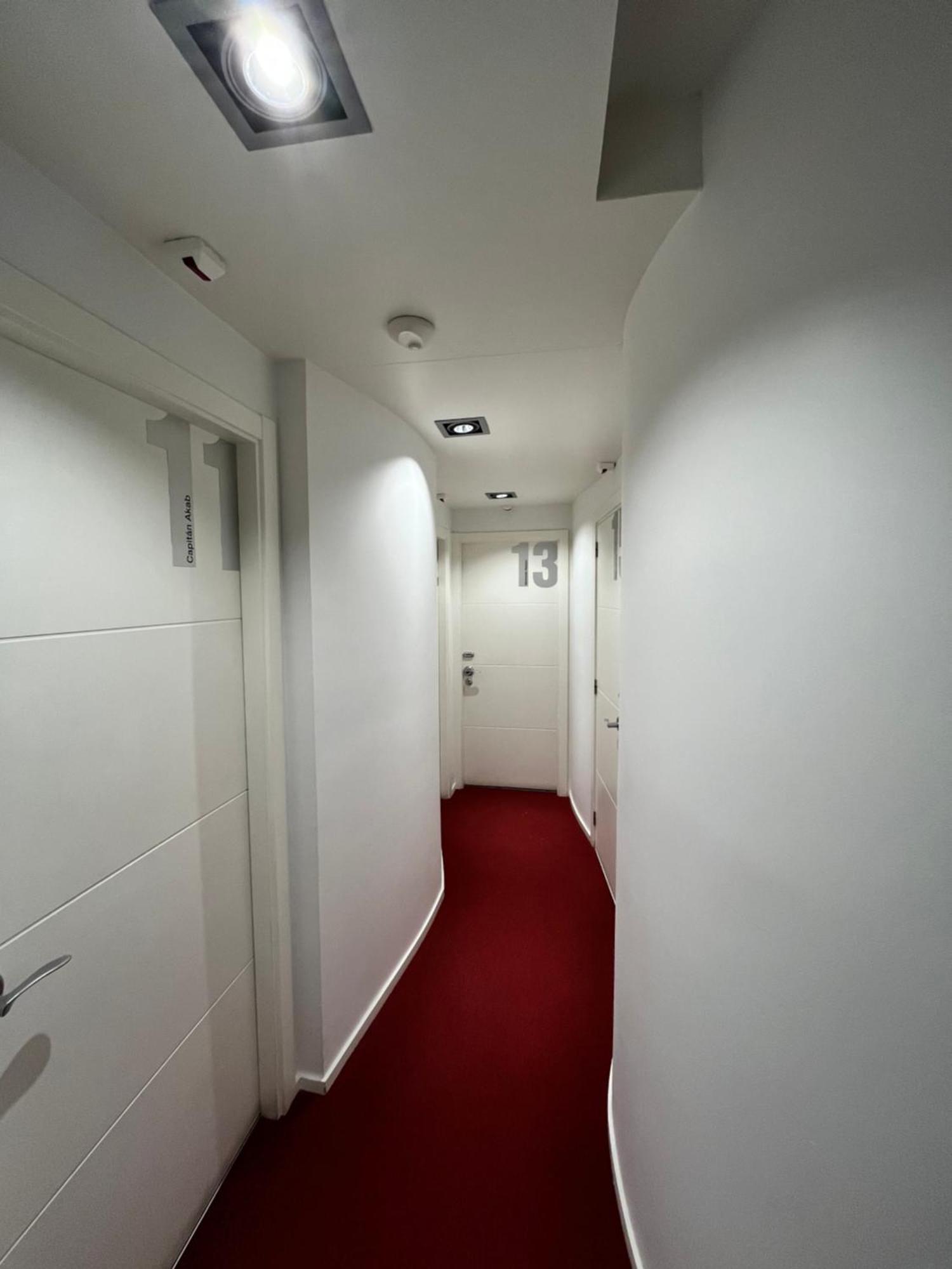 Hotel Punta Monpas Сан Себастиан Екстериор снимка